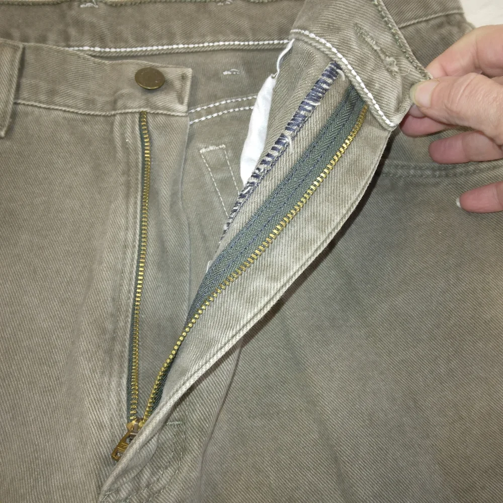 JEANS Wrangler Made in USA 7 belt carrier jeans, size 36 x 34
